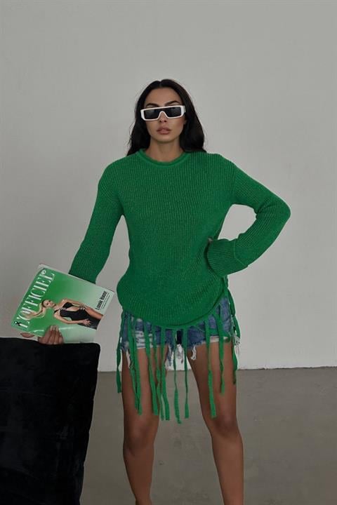 Alise Ribbed Tassel Detail Sweater 1199-09