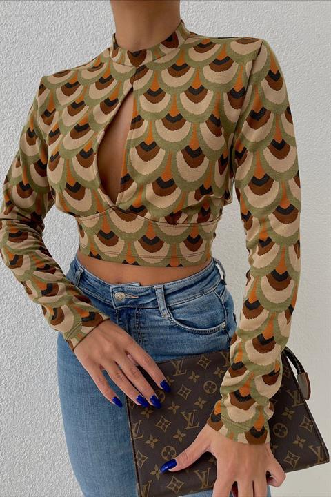 Autumn Cut Out Blouse 3018-08