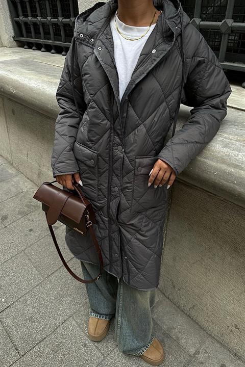 Zipper and Hooded Long Quilted Coat 7062