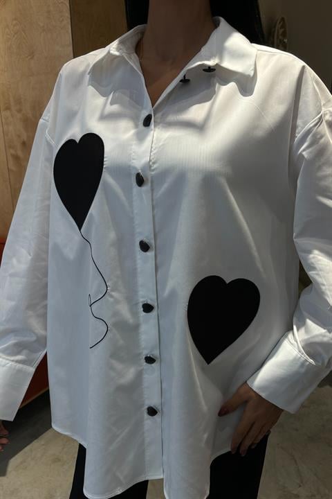 Heart Embroidered and Button Detailed Oversize Shirt 3430