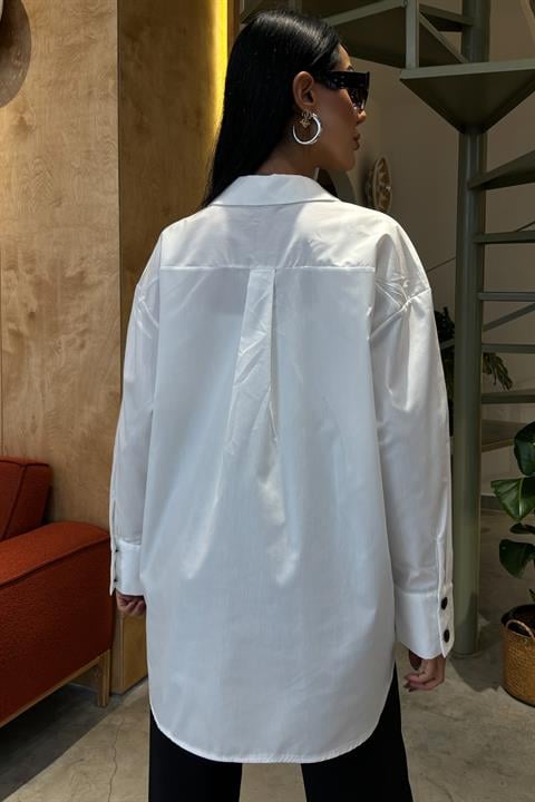 Heart Embroidered and Button Detailed Oversize Shirt 3430