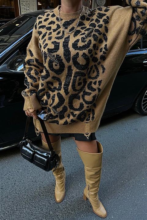 Leopard Patterned Ripped Detailed Sweater 1344