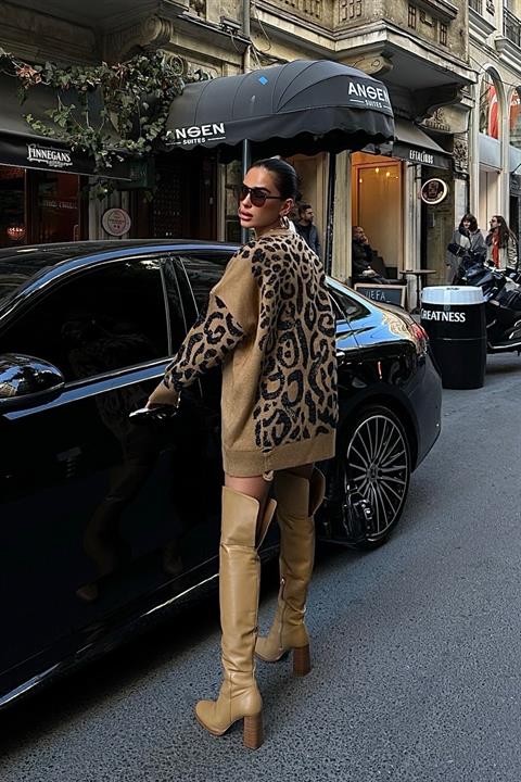 Leopard Patterned Ripped Detailed Sweater 1344