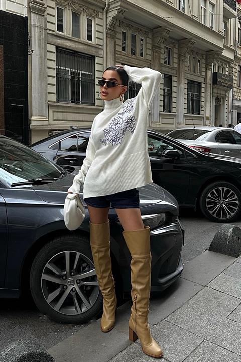 Embroidery Detailed Knitwear Sweater 1340