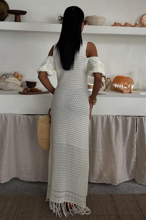 Shoulder Detailed Tasseled Knit Dress 2862