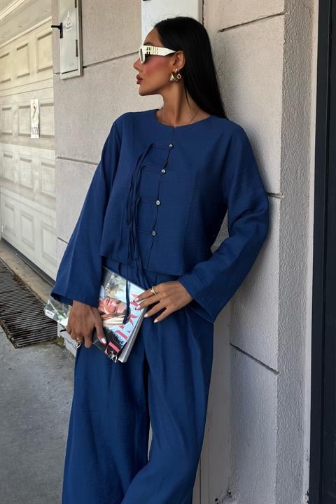 Front Thin Cord Detail and Double Leg Trouser Suit 10180