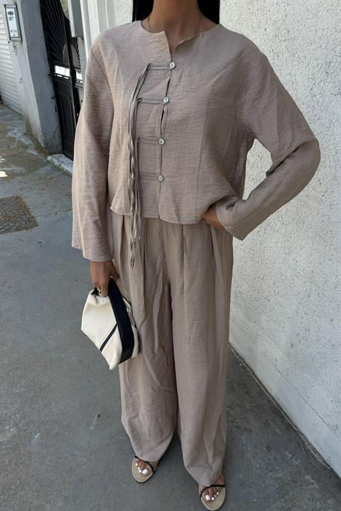 Front Thin Cord Detail and Double Leg Trouser Suit 10180