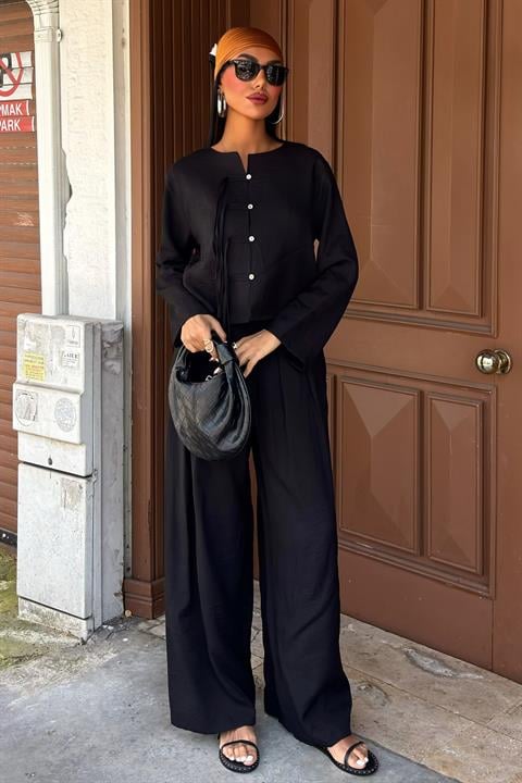 Front Thin Cord Detail and Double Leg Trouser Suit 10180