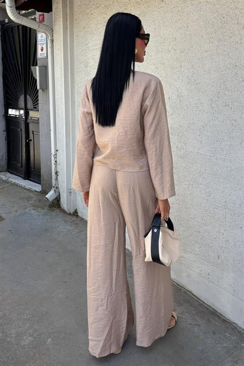 Front Thin Cord Detail and Double Leg Trouser Suit 10180