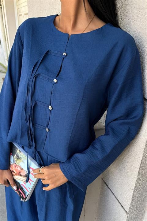 Front Thin Cord Detail and Double Leg Trouser Suit 10180