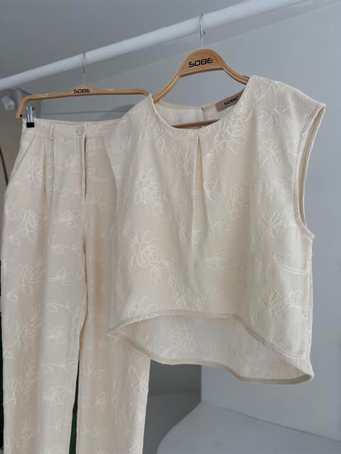 Shalina Süzüne Embroidered Crop Suit 9796-08