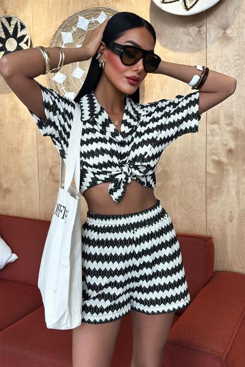 Zigzag Patterned Shorts Set 9848