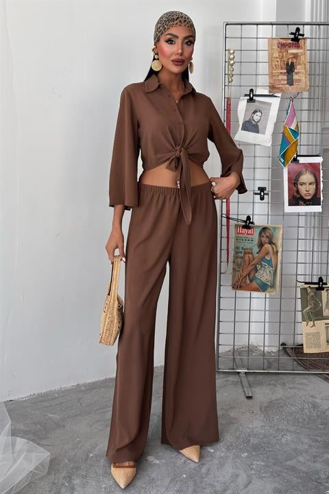 Ayrobin Suit with Tied Shirt and Slit Trousers 10179