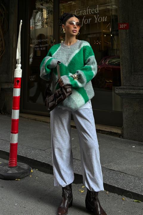 Block Pattern Neon Knitwear Sweater 1345