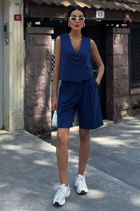 Vest Suit with Cross Buttons and Bermuda Shorts 10171