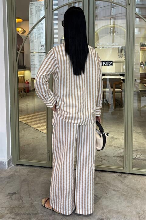 Casual Striped Suit with Pocket Detail 10172