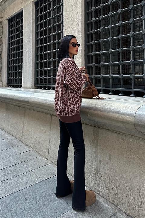 Pocket Buttoned Knitted Patterned Cardigan 5112-01