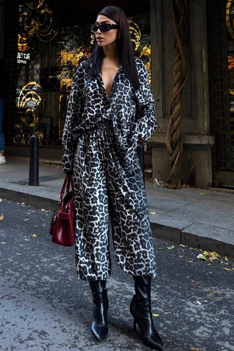 Cosy Animal Pattern Velvet Set 9918