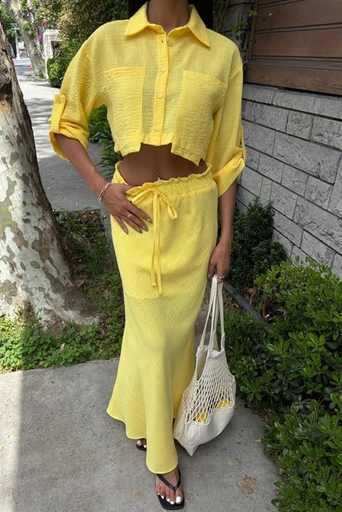 Crop Shirt and Pleated Skirt Design Suit 10201