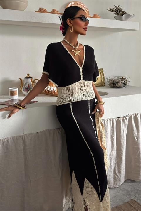 Lace Patterned V Neck Knit Dress 2844