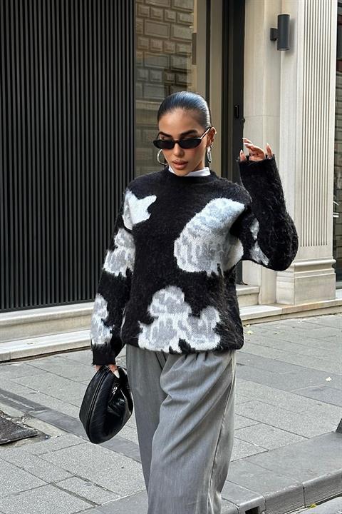 Patterned Raised Sweater 1357