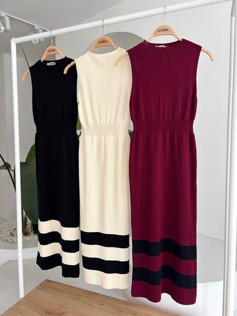 Knitted Dress with Hem Stripe Detail 2831