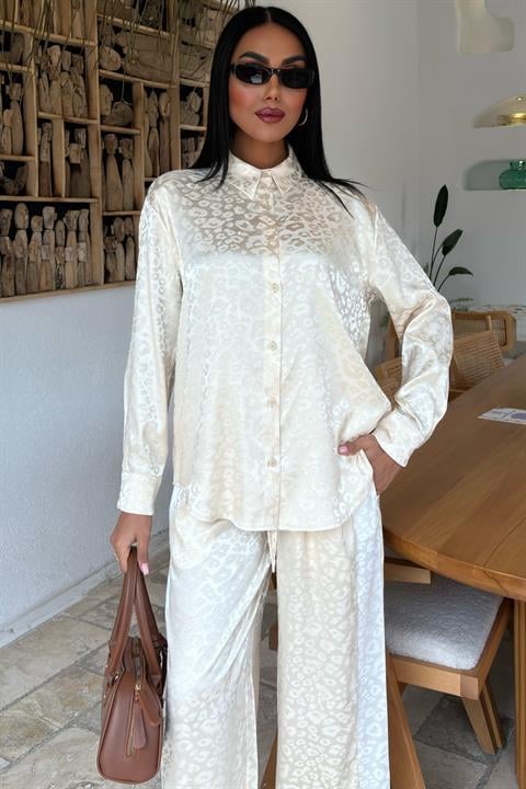 Garni Detail Jacquard Satin Suit 10011