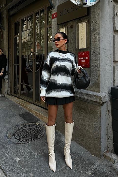 Transition Detailed Raised Sweater 1346