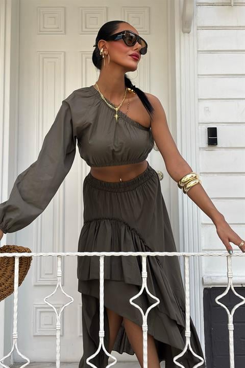 Gipe and Elastic Detailed One Shoulder Suit 10197