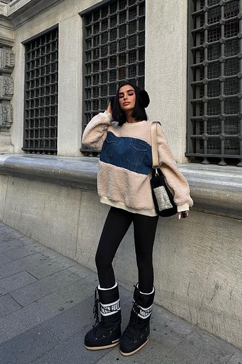 Chest Denim Garnished Sweatshirt 3402