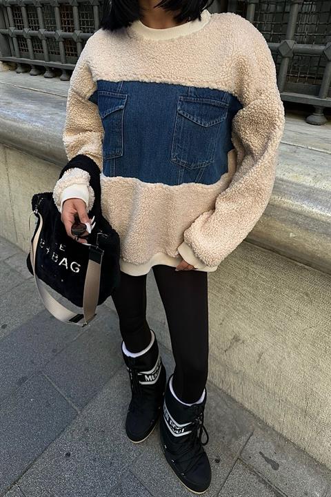 Chest Denim Garnished Sweatshirt 3402