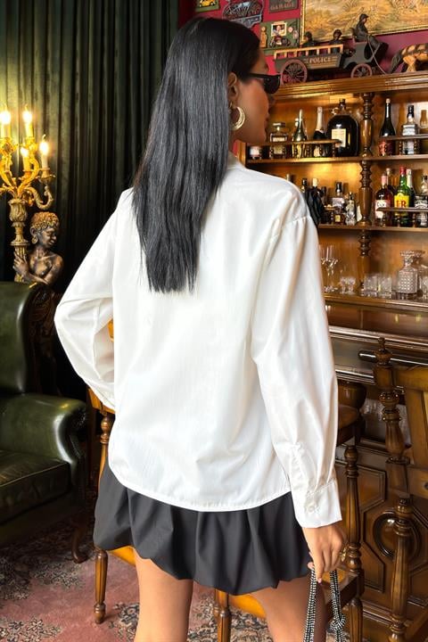 Poplin Shirt with Rose Accessory 3442