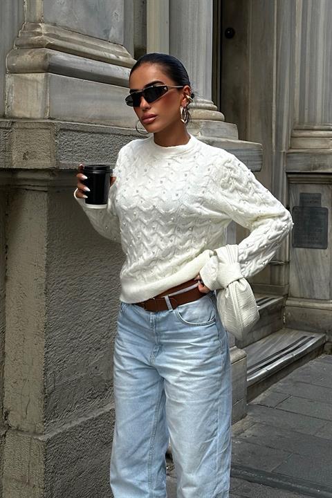 Pearl Detailed Sweater 1354