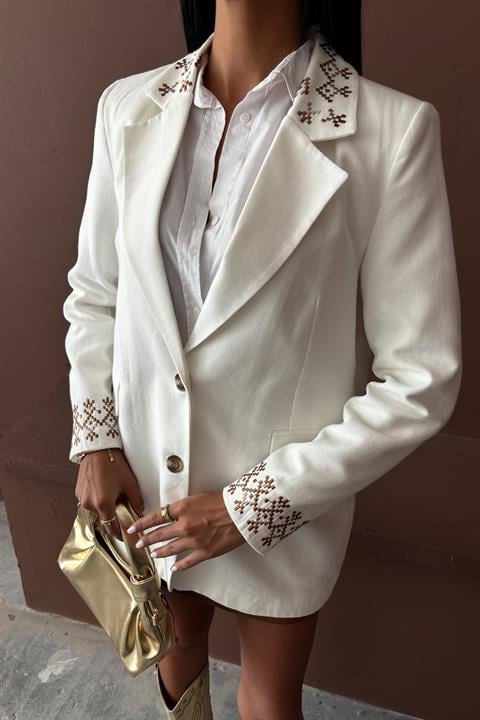 Leomie Embroidered Blazer 6106