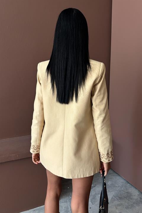 Leomie Embroidered Blazer 6106