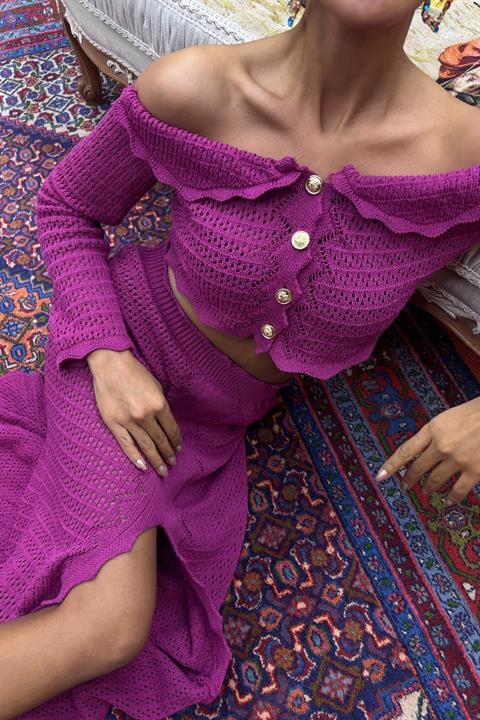 Madonna Collar Deep Slit Skirted Stylish Knitwear Suit 10099