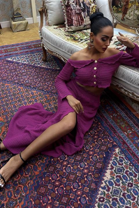 Madonna Collar Deep Slit Skirted Stylish Knitwear Suit 10099