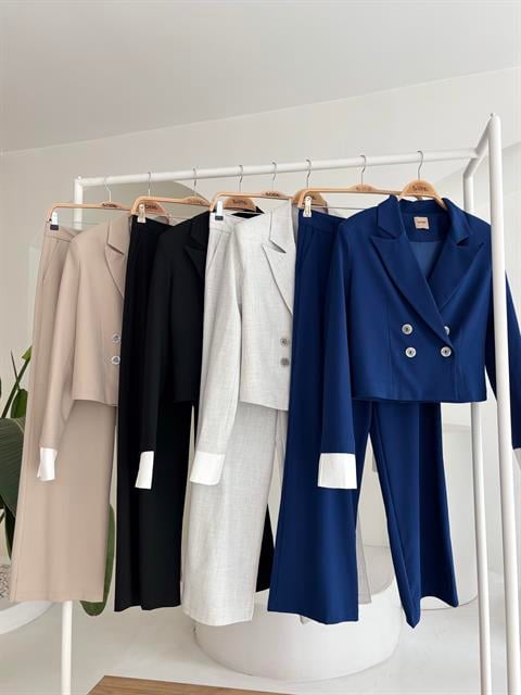 Garnished Cuffed Double Breasted Jacket Suit 10168