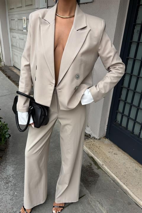 Garnished Cuffed Double Breasted Jacket Suit 10168