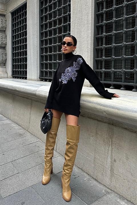 Embroidery Detailed Knitwear Sweater 1340
