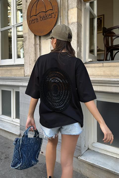 Ocean Embroidered Back T-Shirt 8022-8
