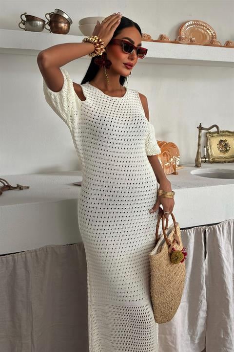 Shoulder Detailed Tasseled Knit Dress 2862
