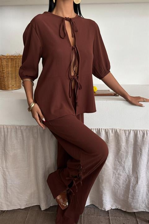 Lace-up Front Slit Hem Crinkle Casual Suit 10183