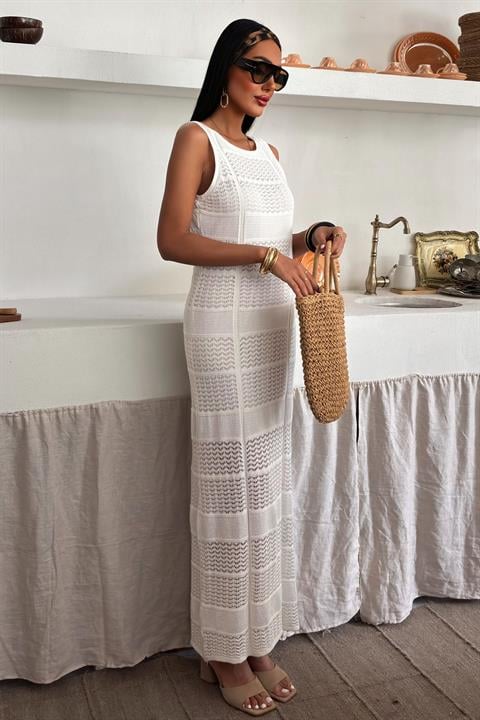 Petunie Openwork Dress with Back Detail 2734-01