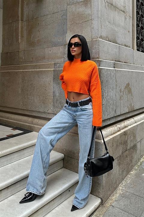 Sabina Low-Rise Crop Sweater 1270-09