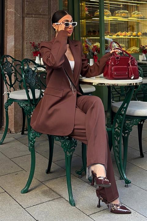 Collar and Leg Tassel Suit 10043