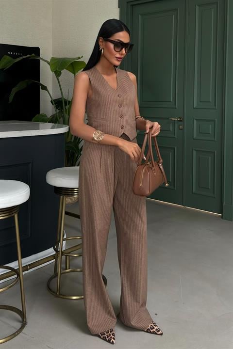 Striped Double Suit with Vest and Trousers 10017