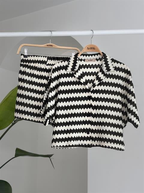 Zigzag Patterned Shorts Set 9848